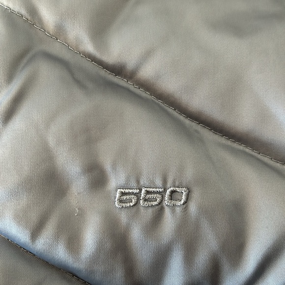 North Face NF0A2TDS Aconcagua 550 Goose Down Vest Women’s Medium Gray
B - Picture 10 of 15